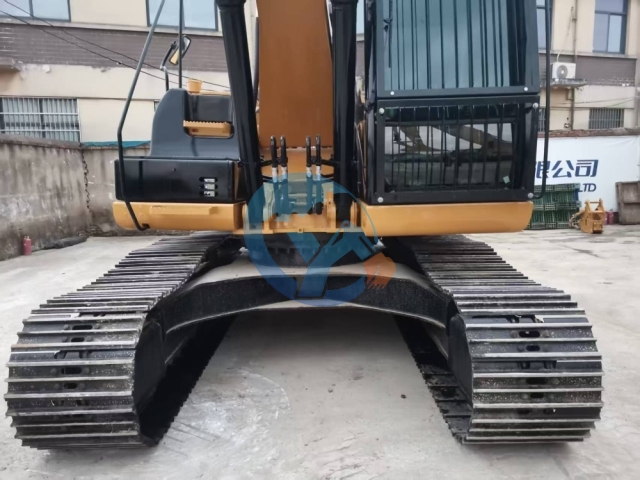 Caterpillar CAT320D2