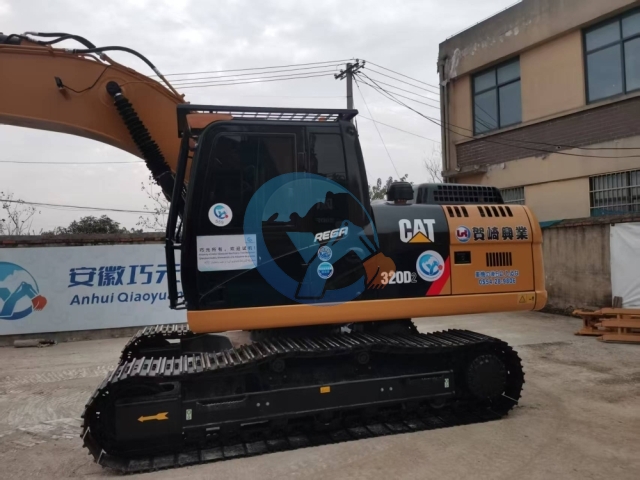 Caterpillar CAT320D2