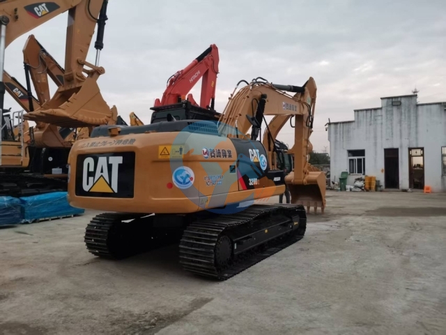 Caterpillar CAT320D2