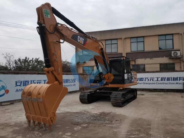 Caterpillar CAT320D2